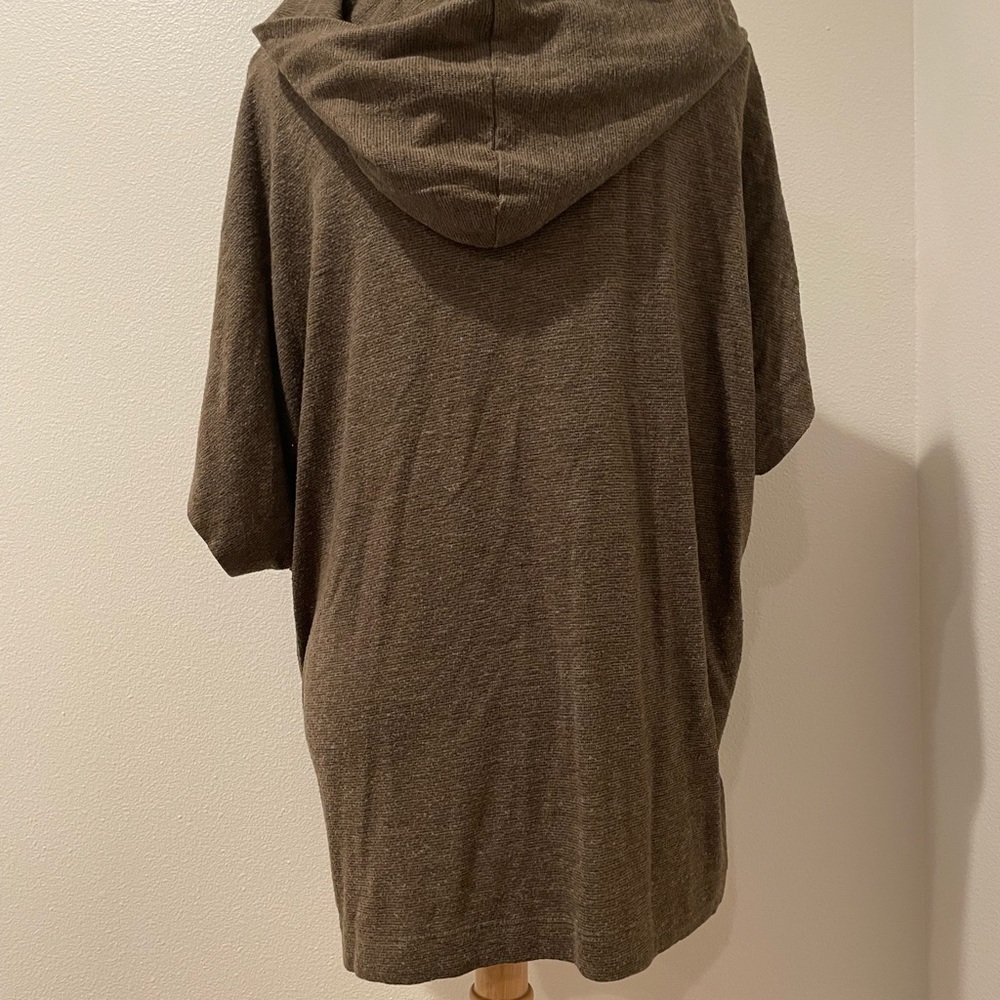 Gibson tunic with pockets and hood short sleeve